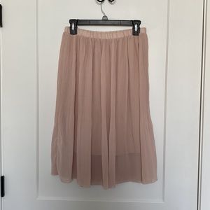 A DIVA Pleated Blush MIDI Skirt